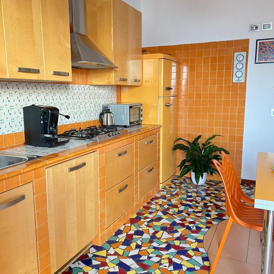 Vip Sul Mare Bed & Breakfast Castellammare di Stabia Ngoại thất bức ảnh