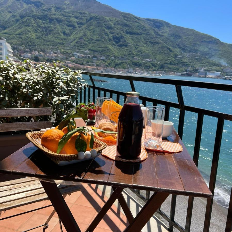 Vip Sul Mare Bed & Breakfast Castellammare di Stabia Ngoại thất bức ảnh